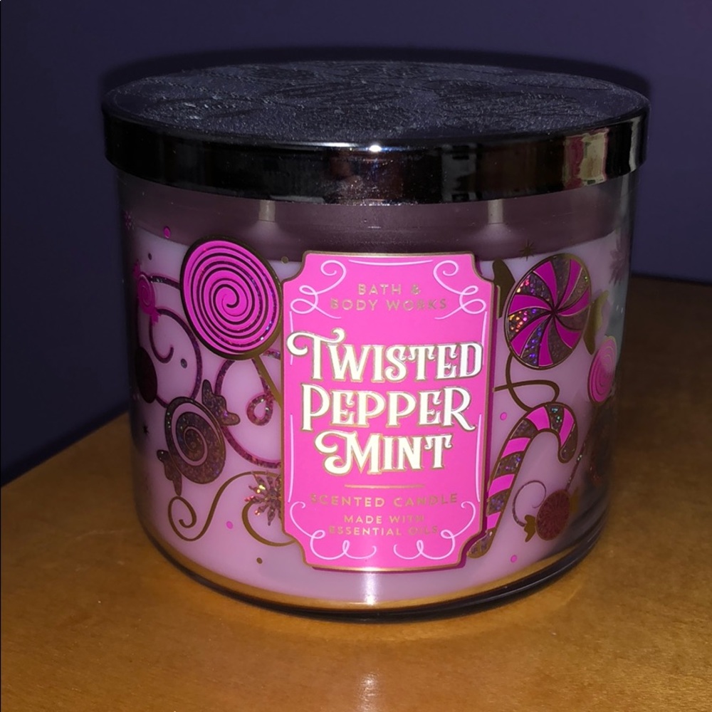 Bath and body works - 3 wick candle